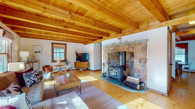 364 Burr Pond Road, Sudbury, VT 05733