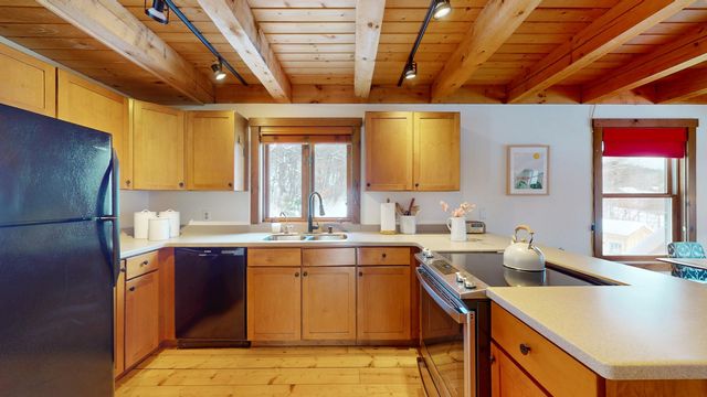 364 Burr Pond Road, Sudbury, VT 05733