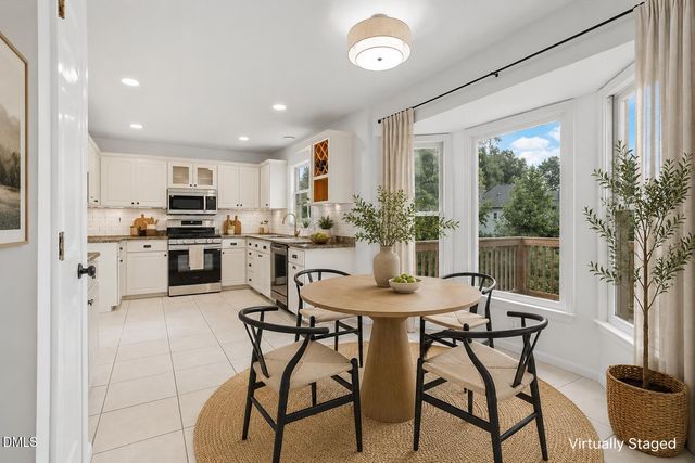 810 Northampton Drive, Cary, NC 27513