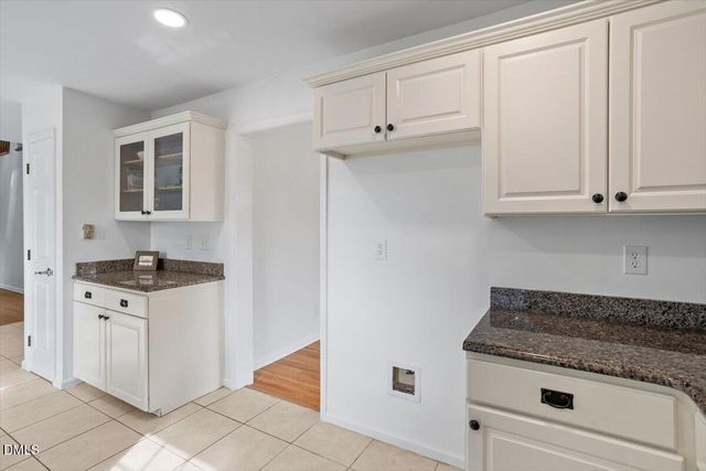 810 Northampton Drive, Cary, NC 27513