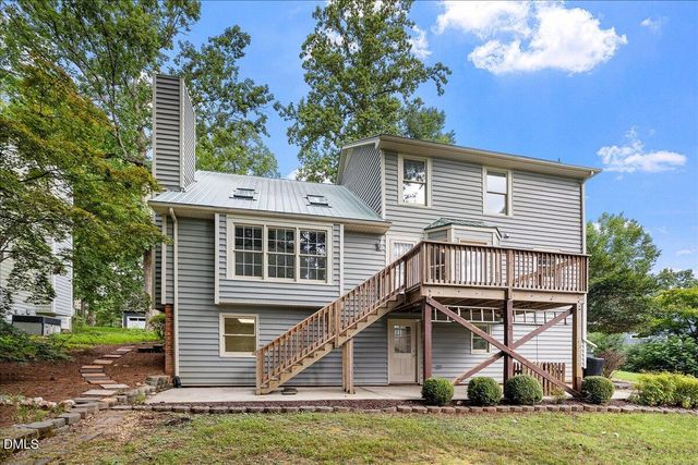 810 Northampton Drive, Cary, NC 27513