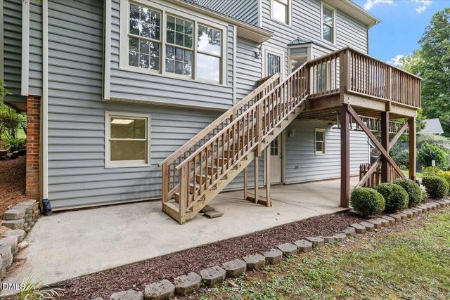 810 Northampton Drive, Cary, NC 27513