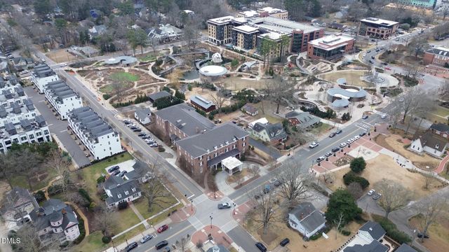 810 Northampton Drive, Cary, NC 27513