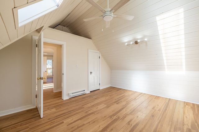 365 Whiting Avenue 3, Dedham, MA 02026