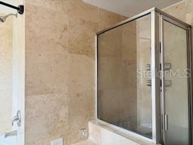 10007 EVANSTON PLACE, Tampa, FL 33624