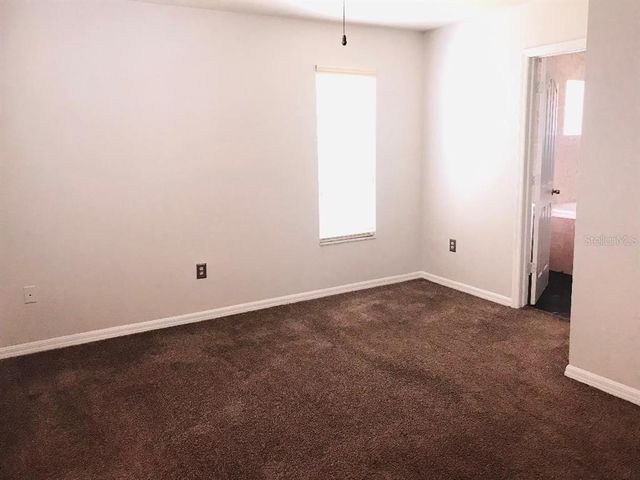 10007 EVANSTON PLACE, Tampa, FL 33624