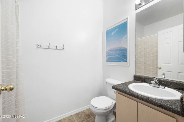 2081 W Cadbury Court, Tucson, AZ 85713