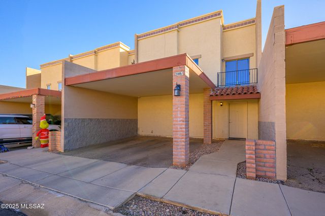 2081 W Cadbury Court, Tucson, AZ 85713