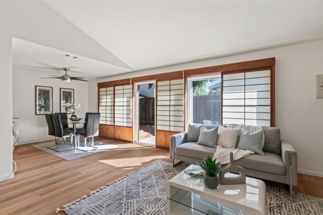 570 Latimer Circle, Campbell, CA 95008
