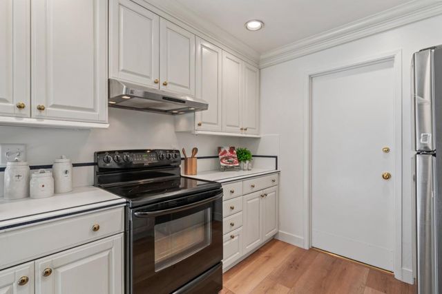 570 Latimer Circle, Campbell, CA 95008