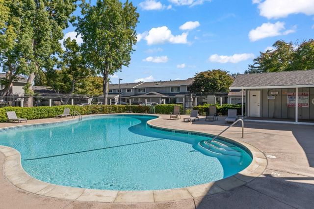 570 Latimer Circle, Campbell, CA 95008