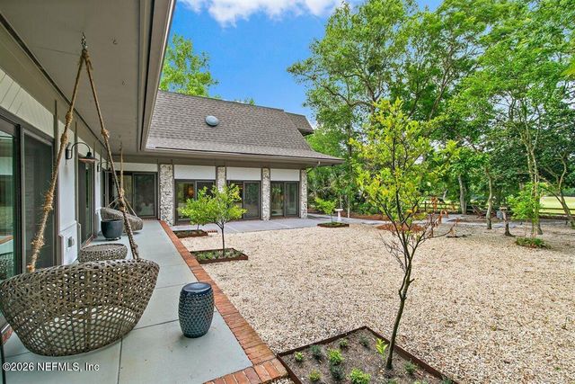 7575 HOLLYRIDGE Road, Jacksonville, FL 32256