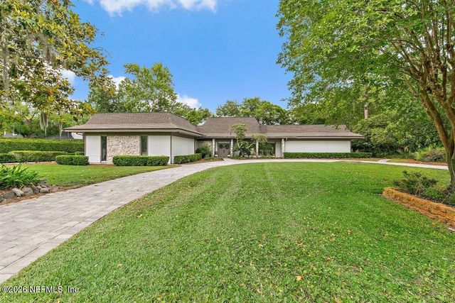 7575 HOLLYRIDGE Road, Jacksonville, FL 32256
