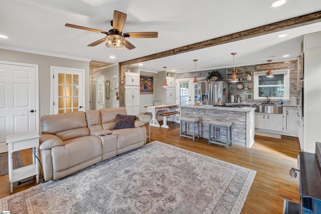 2625 Old Dobbins Bridge Road, Townville, SC 29689