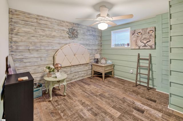 2625 Old Dobbins Bridge Road, Townville, SC 29689