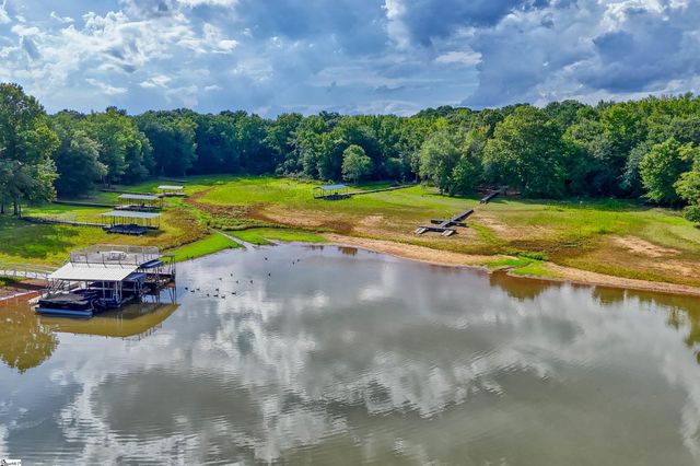 2625 Old Dobbins Bridge Road, Townville, SC 29689