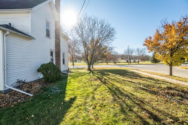 824 Park AVENUE, West Bend, WI 53090