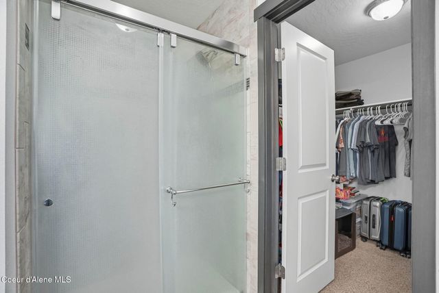 6522 N IDLEWOOD DR, Coeur D'alene, ID 83815