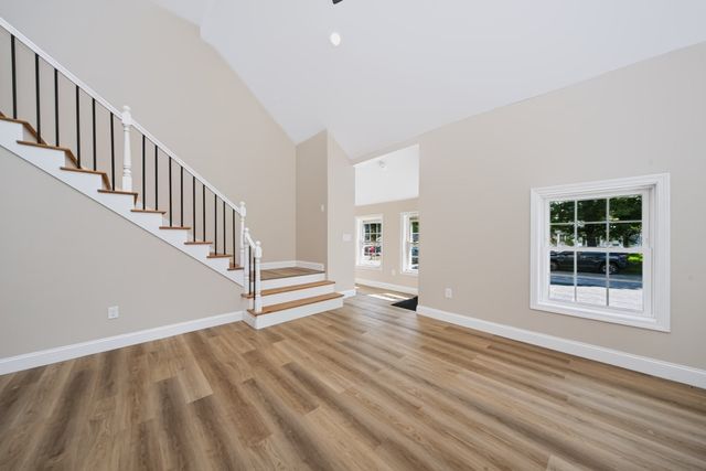 16 Winter Pl, Winchendon, MA 01475
