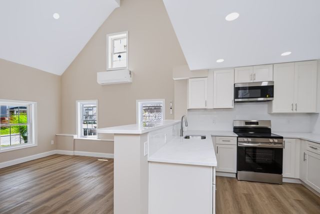 16 Winter Pl, Winchendon, MA 01475