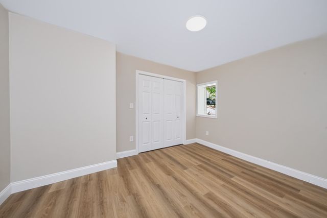 16 Winter Pl, Winchendon, MA 01475