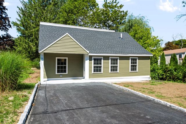 16 Winter Pl, Winchendon, MA 01475