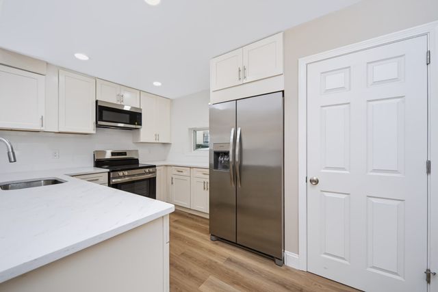 16 Winter Pl, Winchendon, MA 01475