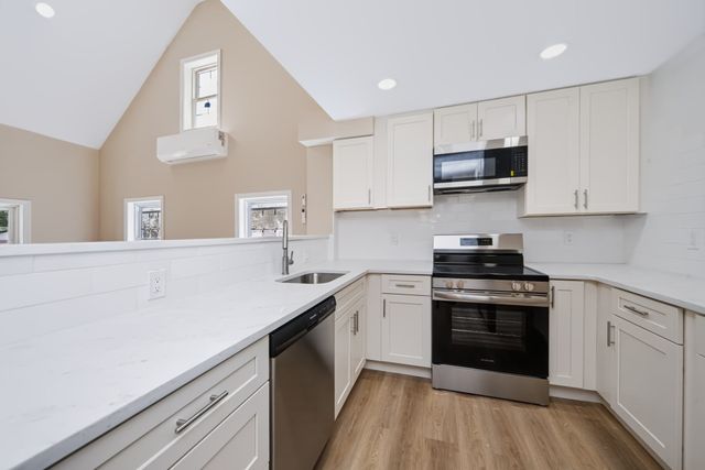16 Winter Pl, Winchendon, MA 01475