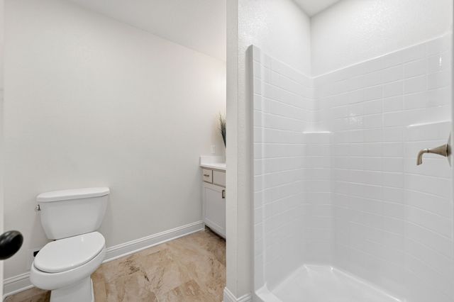 608 Bunny Rabbit Road, Athens, TX 75751