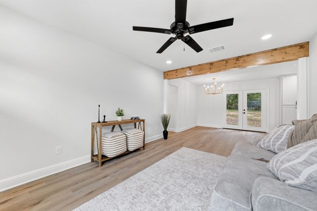 608 Bunny Rabbit Road, Athens, TX 75751