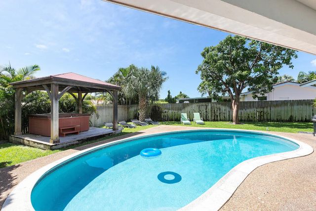 4348 NW 2nd Terrace, Boca Raton, FL 33431