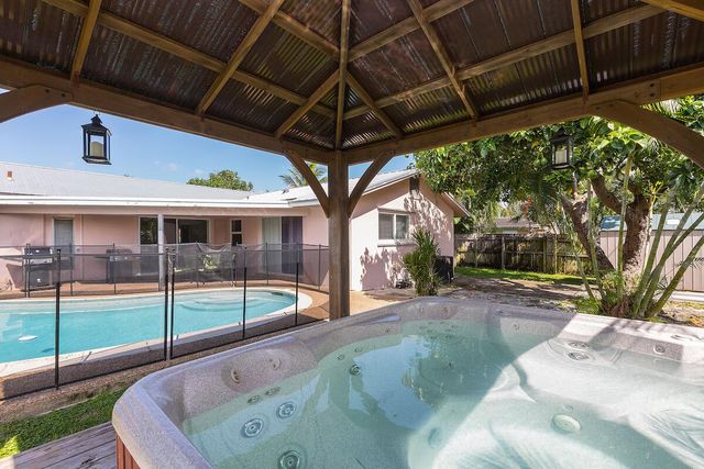 4348 NW 2nd Terrace, Boca Raton, FL 33431