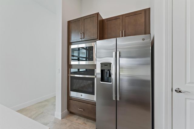 9345 SW Pepoli Way, Port St Lucie, FL 34987