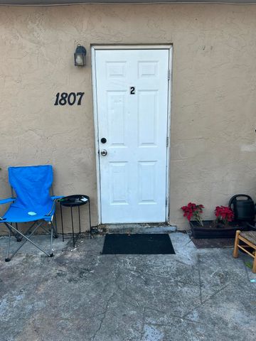 1807 Douglas Street S, Lake Worth Beach, FL 33460
