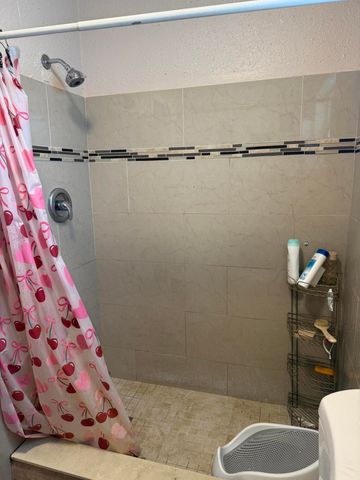 1807 Douglas Street S, Lake Worth Beach, FL 33460