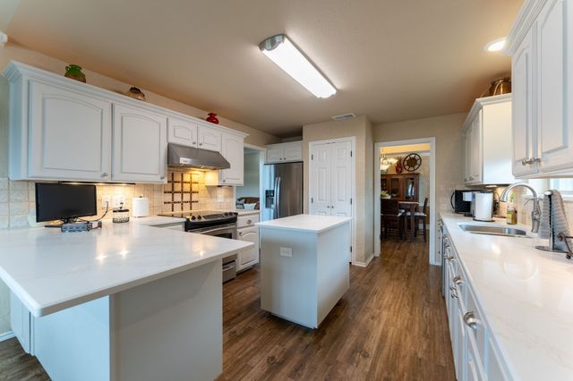 603 Panama Court, Granbury, TX 76048