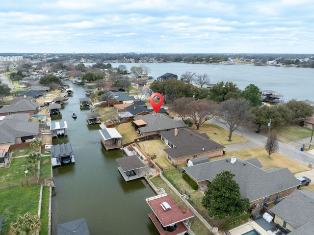 603 Panama Court, Granbury, TX 76048