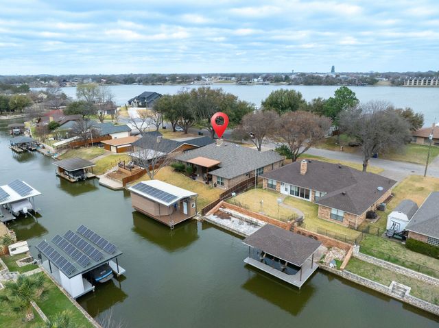 603 Panama Court, Granbury, TX 76048