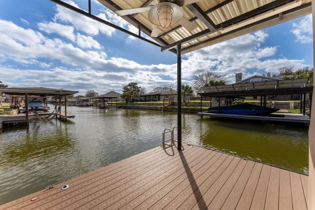 603 Panama Court, Granbury, TX 76048