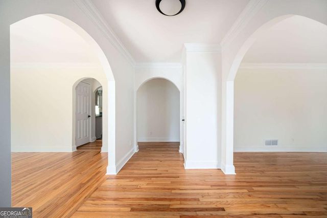 620 Spalding Drive, Sandy Springs, GA 30328