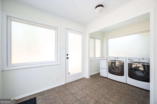 620 Spalding Drive, Sandy Springs, GA 30328