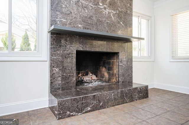 620 Spalding Drive, Sandy Springs, GA 30328