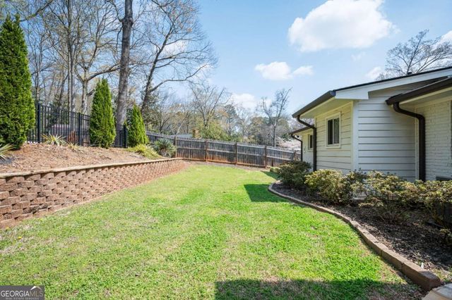 620 Spalding Drive, Sandy Springs, GA 30328