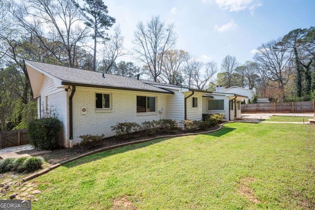 620 Spalding Drive, Sandy Springs, GA 30328