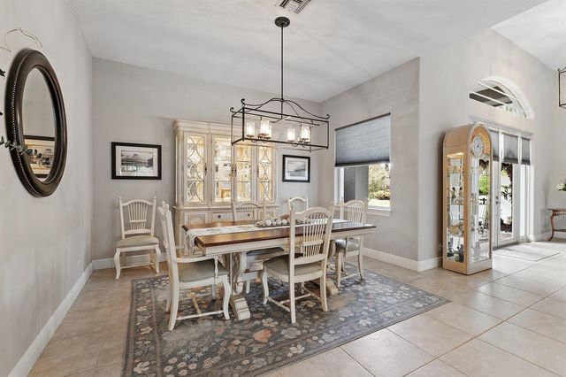 18647 SE Lakeside Way, Tequesta, FL 33469