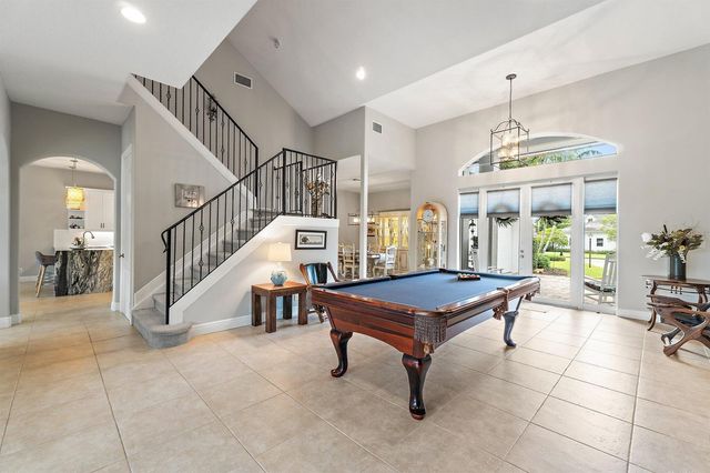 18647 SE Lakeside Way, Tequesta, FL 33469