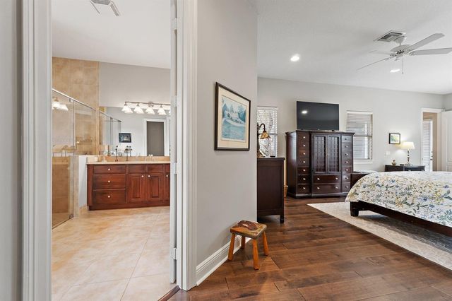 18647 SE Lakeside Way, Tequesta, FL 33469