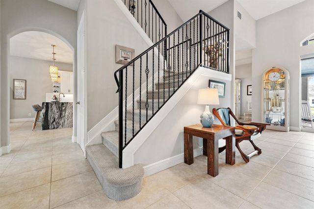 18647 SE Lakeside Way, Tequesta, FL 33469
