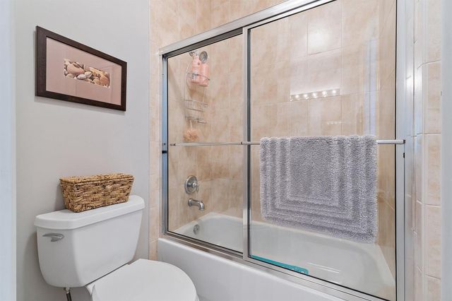 18647 SE Lakeside Way, Tequesta, FL 33469