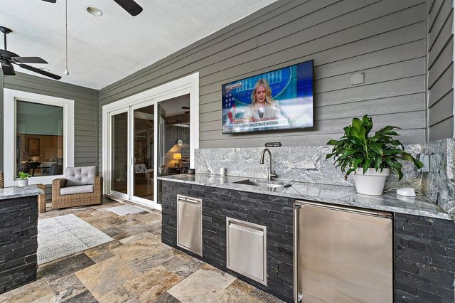 18647 SE Lakeside Way, Tequesta, FL 33469